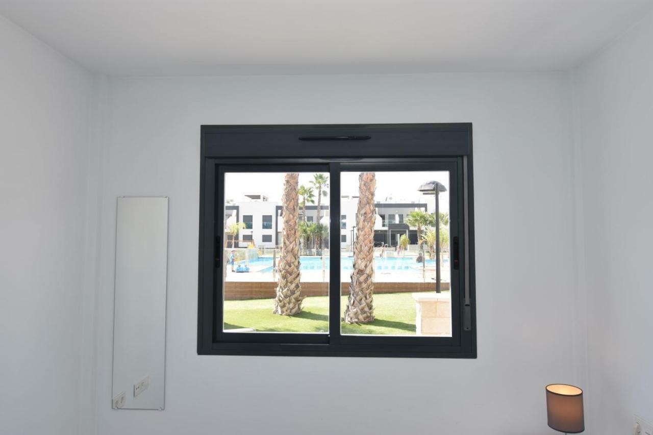 Oasis Beach VI South Facing Pool View La Zenia Dehesa de Campoamor  Exterior photo